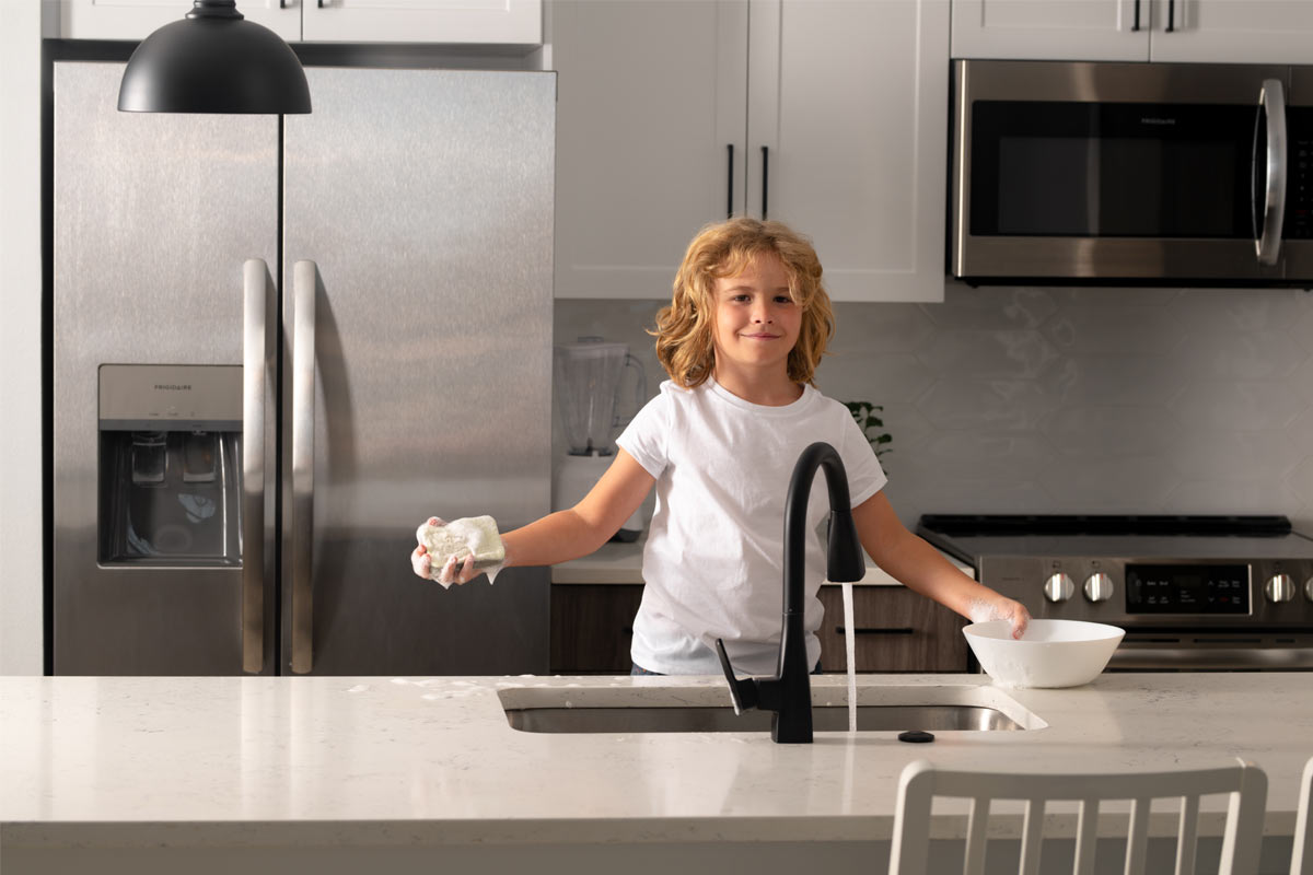 Smart-Habits-to-Teach-Young-Kids